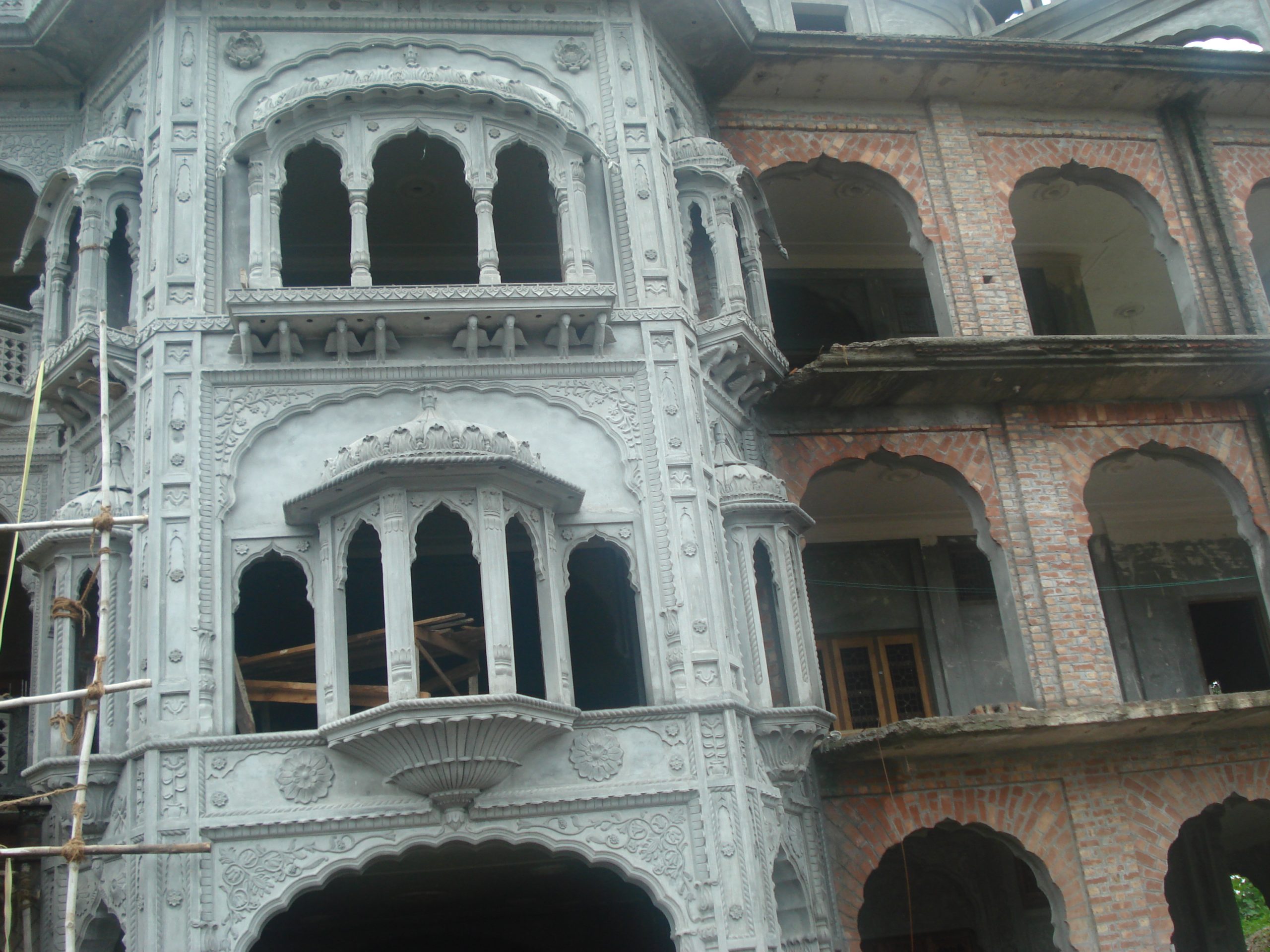 Dera Exterior View 2